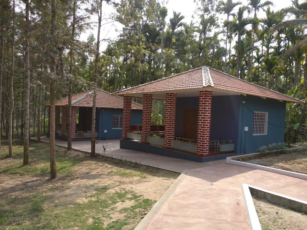 The Shades Holiday Homes Kushalanagar Bagian luar foto